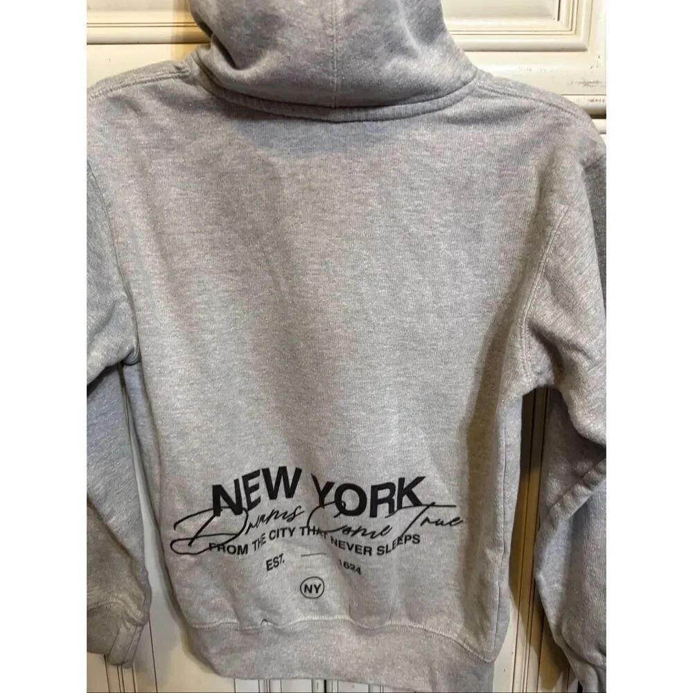 Fashion Nova Kids New York Dream Come True Pullover Hoodie Heather Gray Large